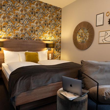 V Boutique Hotel Boeblingen Ngoại thất bức ảnh