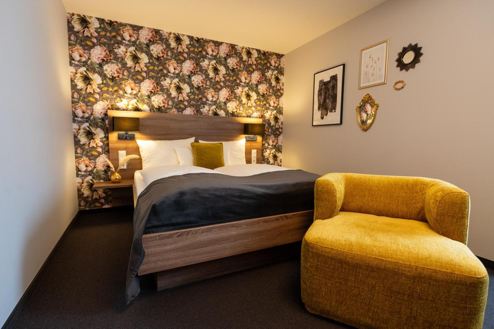 V Boutique Hotel Boeblingen Ngoại thất bức ảnh