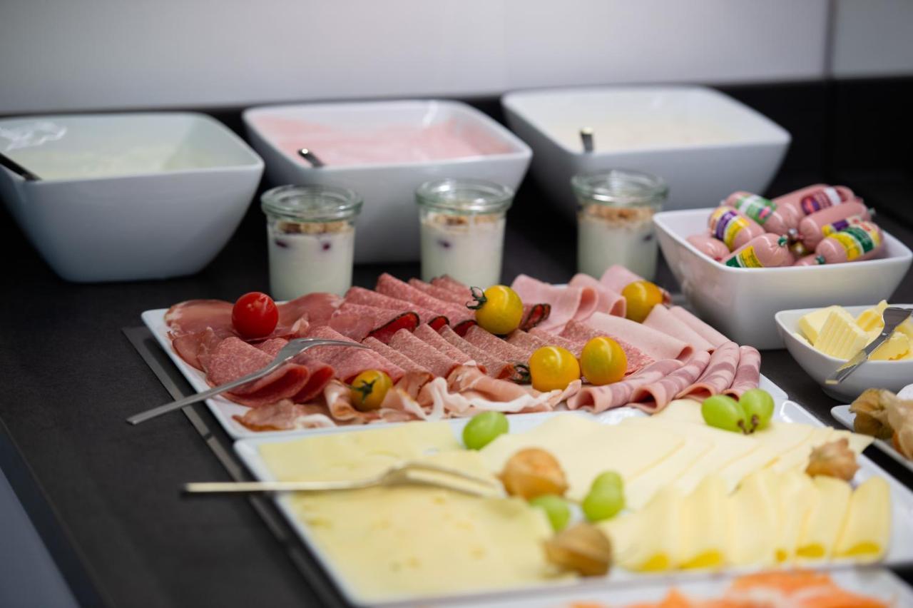 V Boutique Hotel Boeblingen Ngoại thất bức ảnh